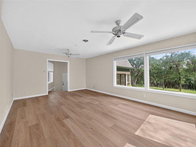 210 Harvard ST, San Marcos, TX 78666