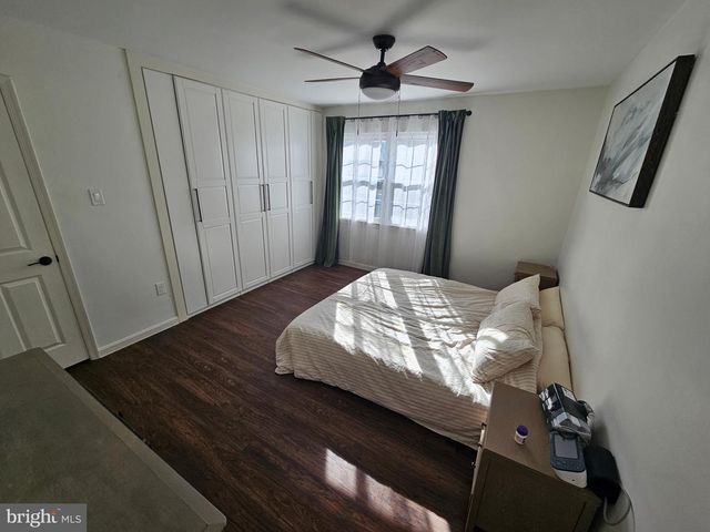 5909 WOOD SORRELS CT, Burke, VA 22015