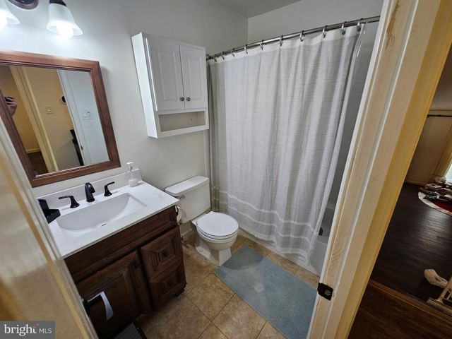 5909 WOOD SORRELS CT, Burke, VA 22015