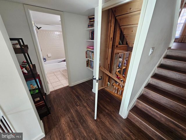 5909 WOOD SORRELS CT, Burke, VA 22015