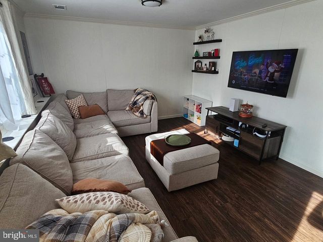 5909 WOOD SORRELS CT, Burke, VA 22015