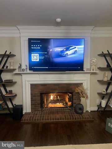 5909 WOOD SORRELS CT, Burke, VA 22015