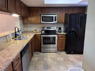 4444 Victory Drive 1302, Houston, TX 77088