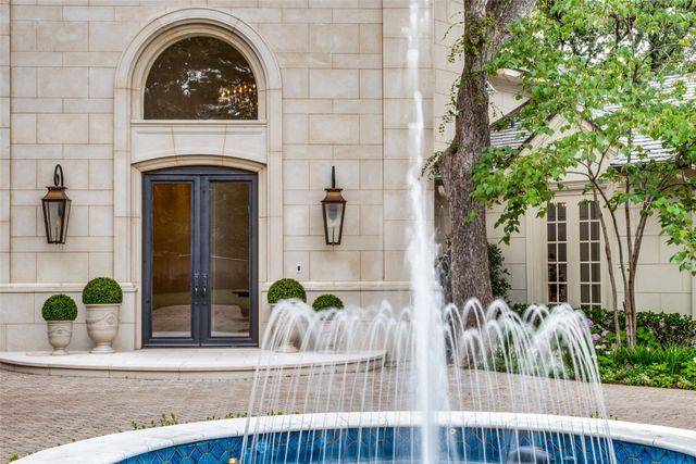 9520 Hathaway Street, Dallas, TX 75220