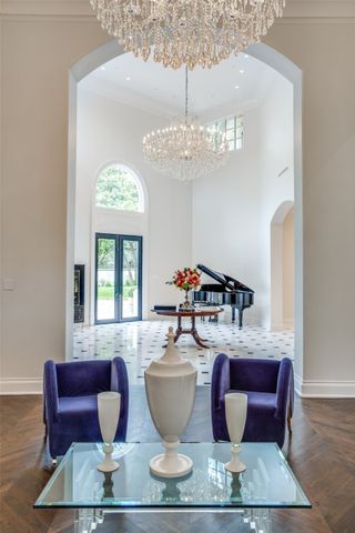 9520 Hathaway Street, Dallas, TX 75220