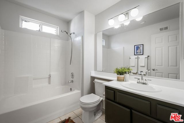 7609 Hannum Avenue, Culver City, CA 90230