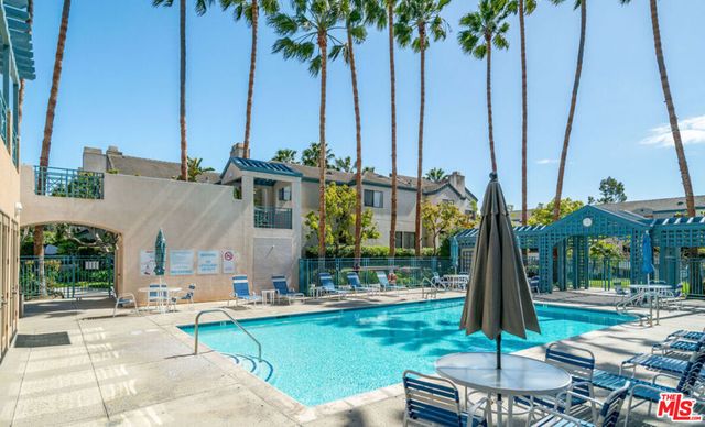 7609 Hannum Avenue, Culver City, CA 90230