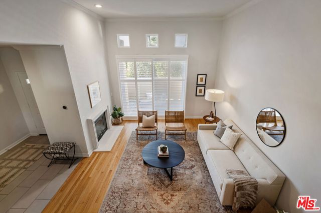 7609 Hannum Avenue, Culver City, CA 90230