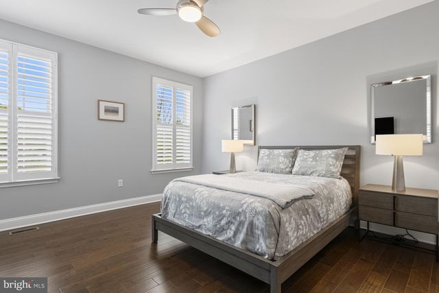 6 WESTHAMPTON DR, Wilmington, DE 19808