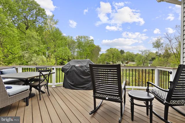 6 WESTHAMPTON DR, Wilmington, DE 19808