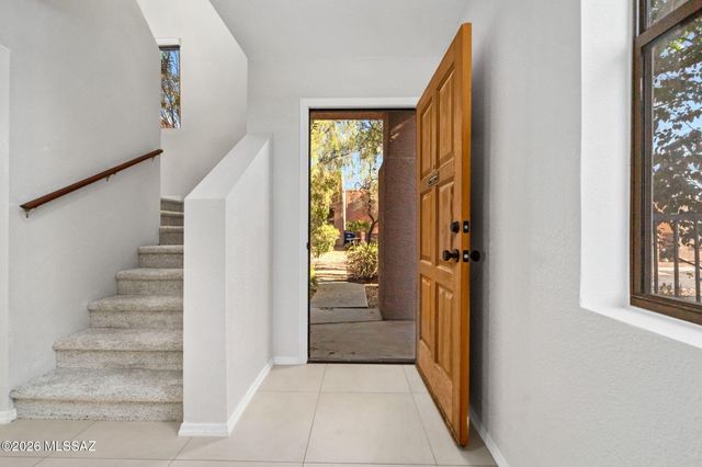 2975 N Cardell Circle, Tucson, AZ 85712