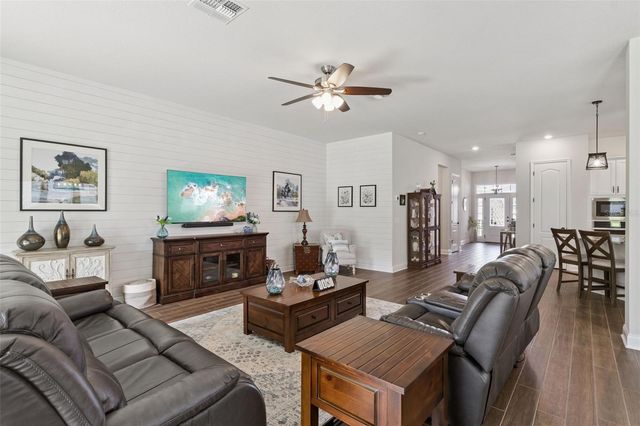 17286 HICKORY WIND DRIVE, Clermont, FL 34711