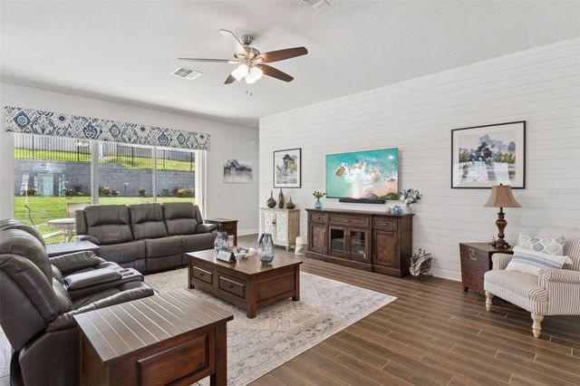 17286 HICKORY WIND DRIVE, Clermont, FL 34711