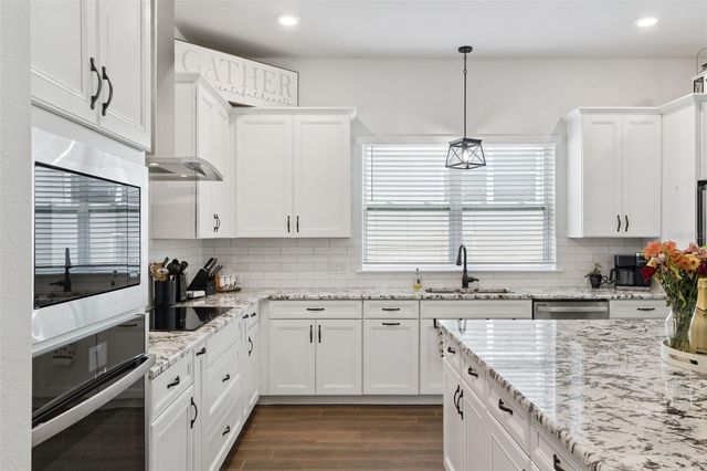 17286 HICKORY WIND DRIVE, Clermont, FL 34711