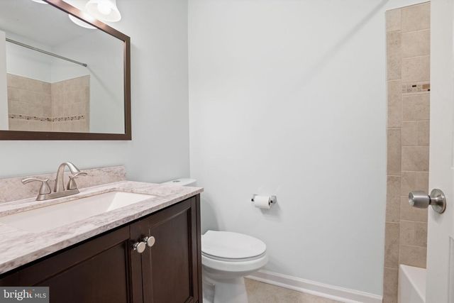 242 SASSAFRAS CT, Warrington, PA 18976