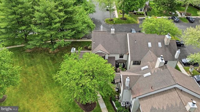 242 SASSAFRAS CT, Warrington, PA 18976