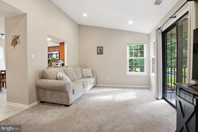 242 SASSAFRAS CT, Warrington, PA 18976