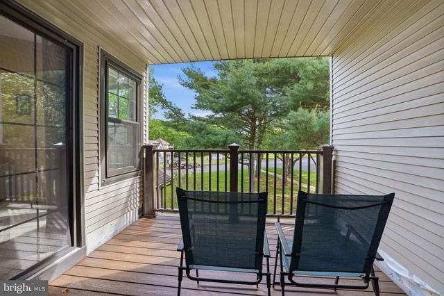 242 SASSAFRAS CT, Warrington, PA 18976