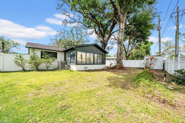 8115 N OLA AVENUE, Tampa, FL 33604