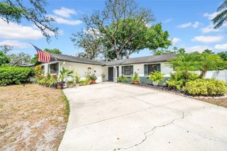 8115 N OLA AVENUE, Tampa, FL 33604