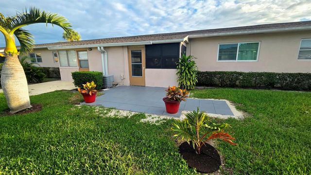 2568 Dudley Drive E G, West Palm Beach, FL 33415