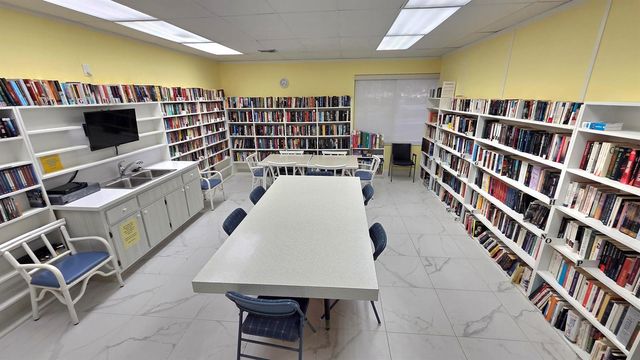 2568 Dudley Drive E G, West Palm Beach, FL 33415