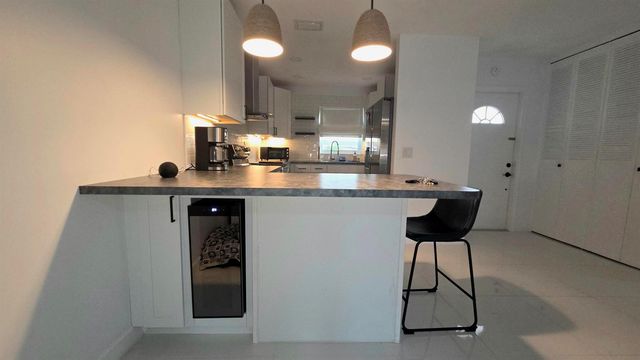 2568 Dudley Drive E G, West Palm Beach, FL 33415