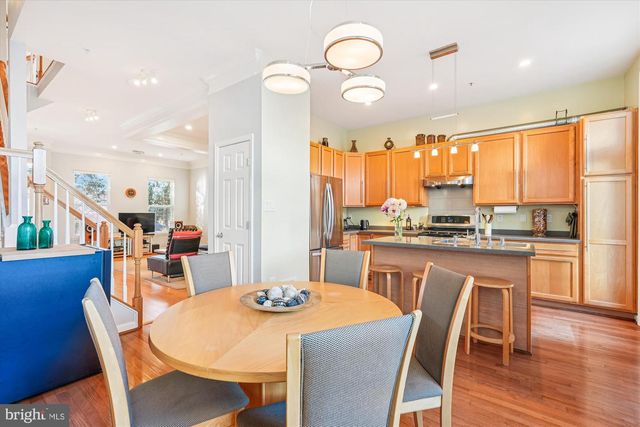 422 CHESTNUT HILL ST, Gaithersburg, MD 20878