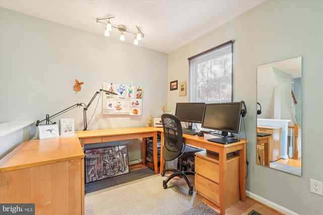 422 CHESTNUT HILL ST, Gaithersburg, MD 20878