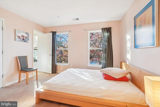 422 CHESTNUT HILL ST, Gaithersburg, MD 20878