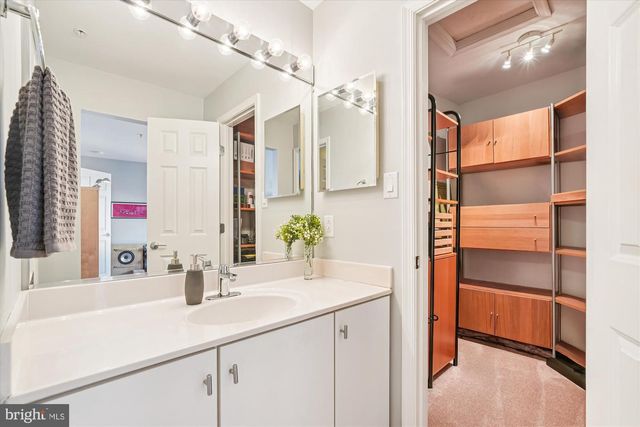 422 CHESTNUT HILL ST, Gaithersburg, MD 20878