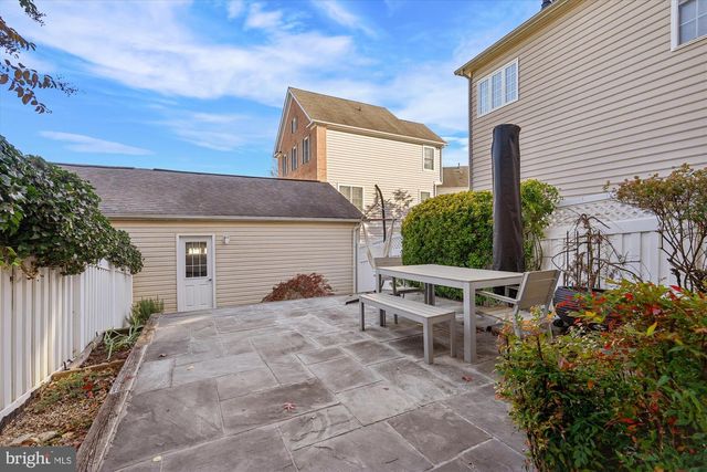 422 CHESTNUT HILL ST, Gaithersburg, MD 20878