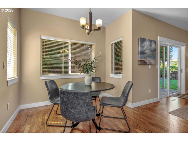 7733 Sw 174TH Pl, Beaverton, OR 97007