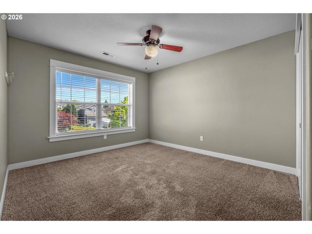 7733 Sw 174TH Pl, Beaverton, OR 97007