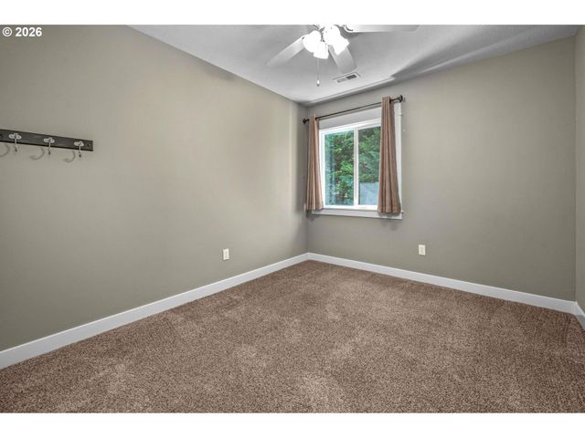 7733 Sw 174TH Pl, Beaverton, OR 97007