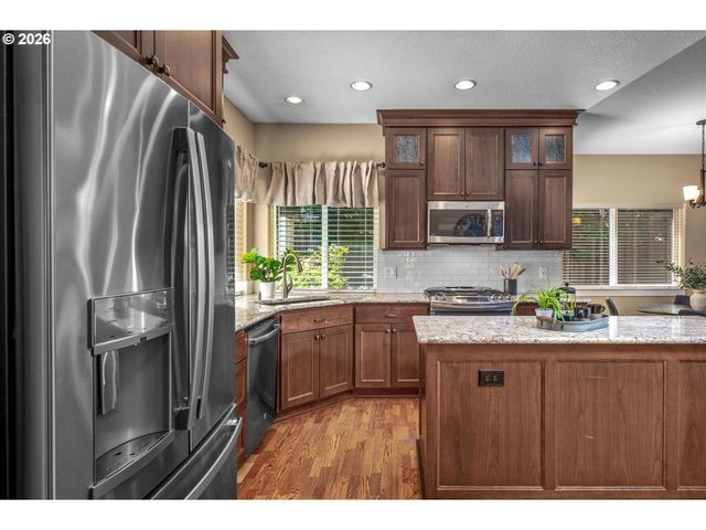 7733 Sw 174TH Pl, Beaverton, OR 97007