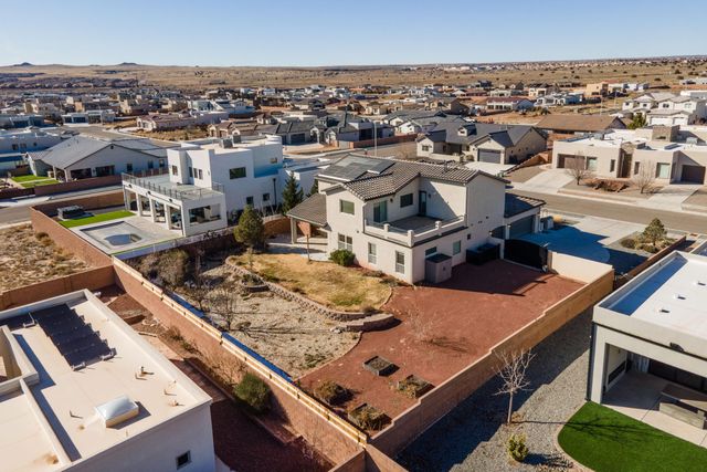 6440 Picardia Place NW, Albuquerque, NM 87120