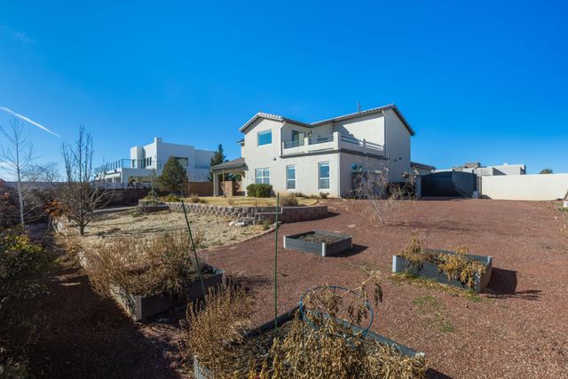 6440 Picardia Place NW, Albuquerque, NM 87120