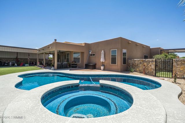 3290 Doc Bar Court, Las Cruces, NM 88007