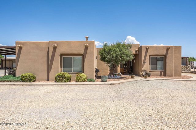 3290 Doc Bar Court, Las Cruces, NM 88007