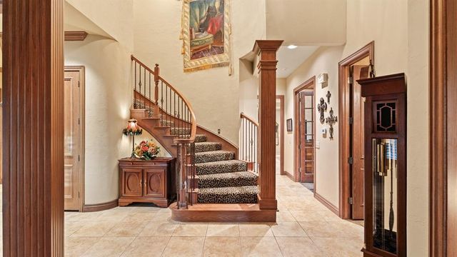 3708 Hunters Creek Road, Edmond, OK 73003