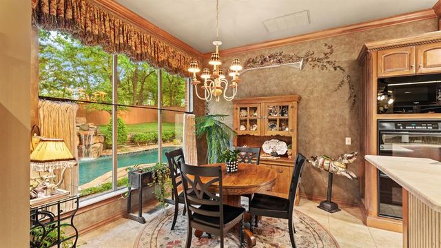 3708 Hunters Creek Road, Edmond, OK 73003