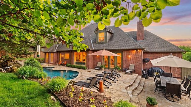 3708 Hunters Creek Road, Edmond, OK 73003