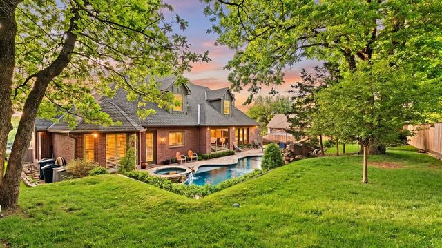 3708 Hunters Creek Road, Edmond, OK 73003