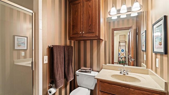 3708 Hunters Creek Road, Edmond, OK 73003