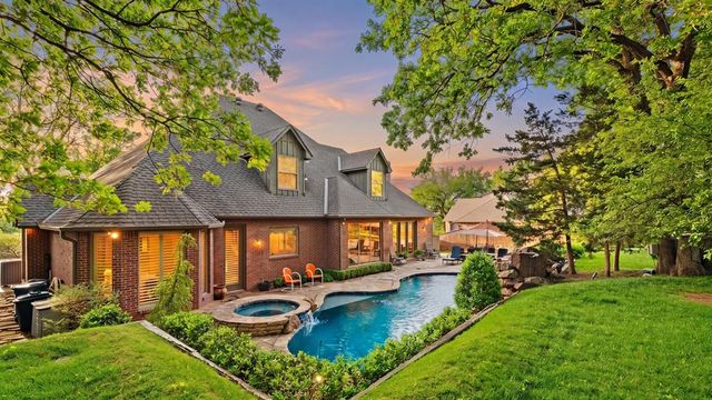 3708 Hunters Creek Road, Edmond, OK 73003