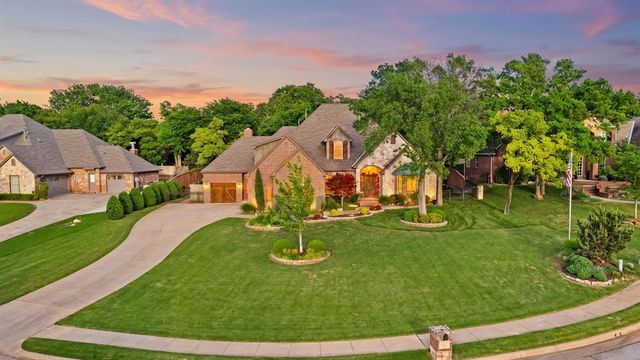 3708 Hunters Creek Road, Edmond, OK 73003