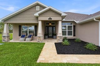5825 NW Bates Avenue, Port St. Lucie, FL 34986