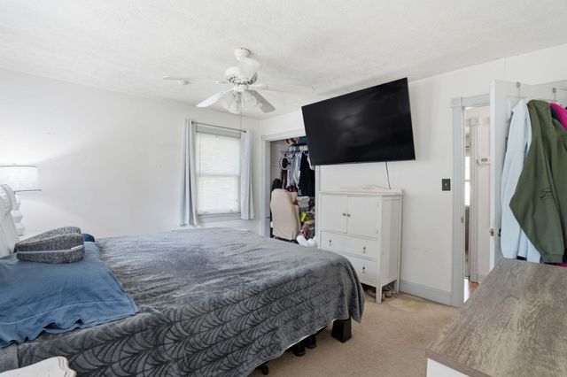 220 Crestwood Drive, Summerville, SC 29483