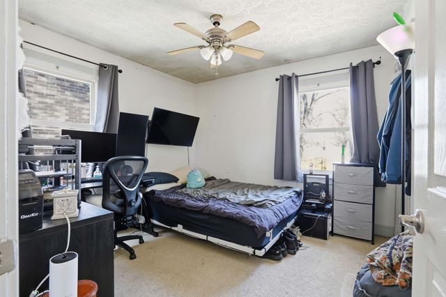 220 Crestwood Drive, Summerville, SC 29483